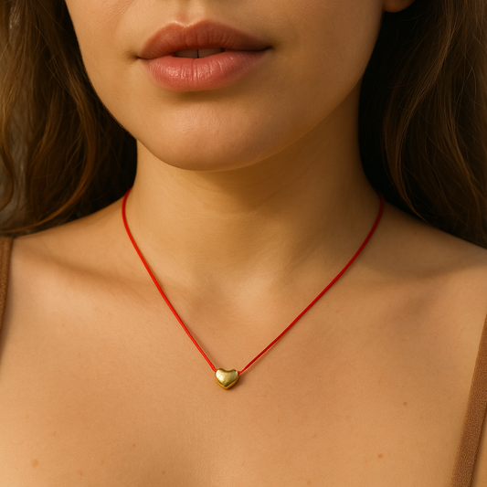 Collier Laura
